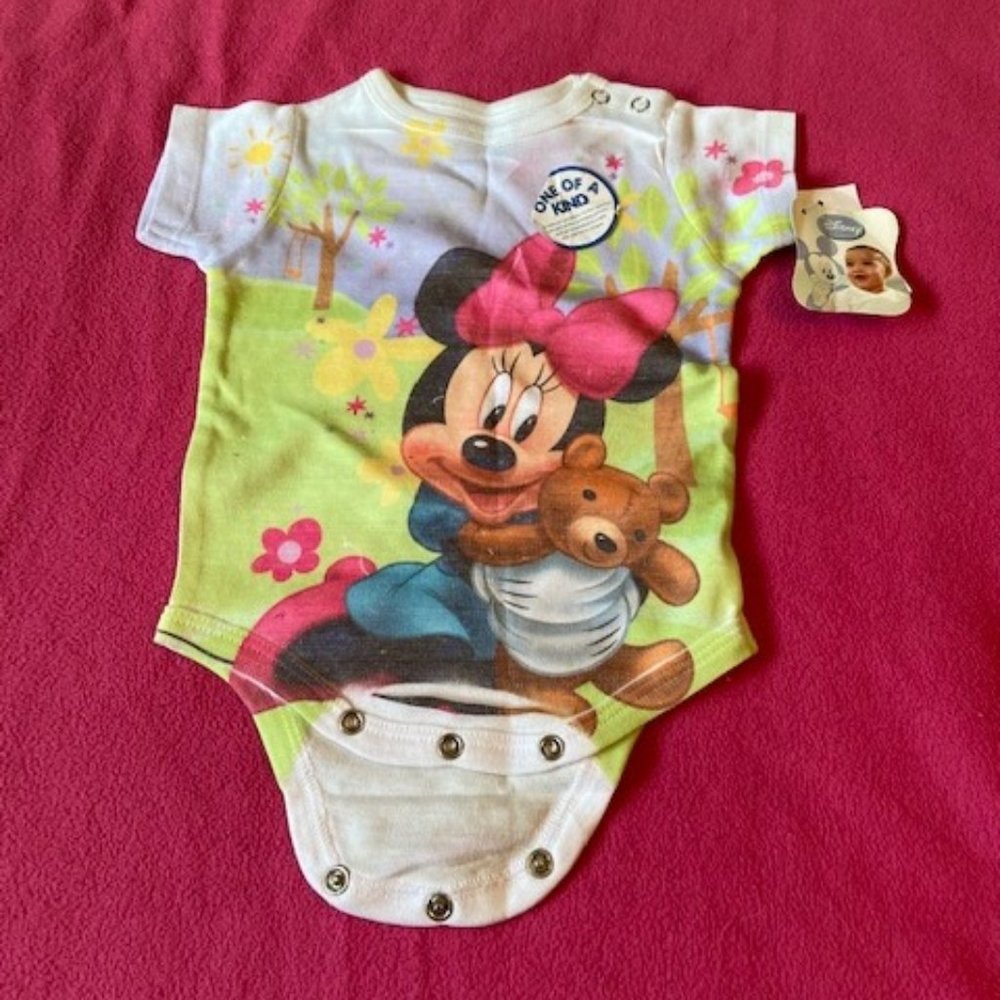 Disney Baby Minnie Mouse Onesie Size 0-3 Months NWT Multi-Color Cotton Blend